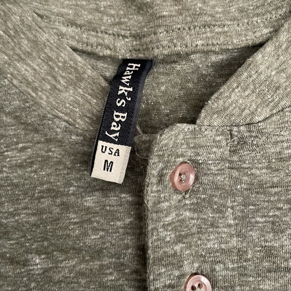 green shirt size medium - Picture 2 of 3